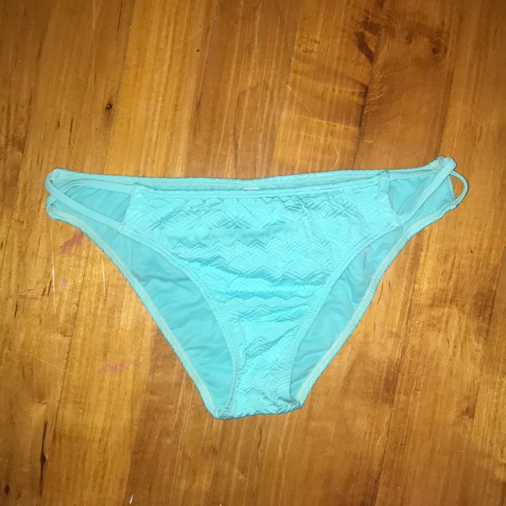 Bikini bottoms